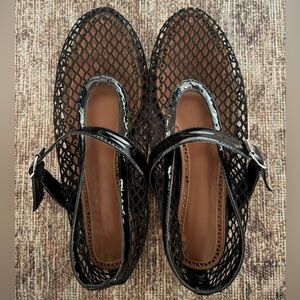 Black Mesh Women's Flats